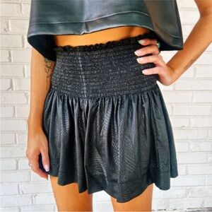 Queen of sparkles black sparkle mini skort shorts skirt size small